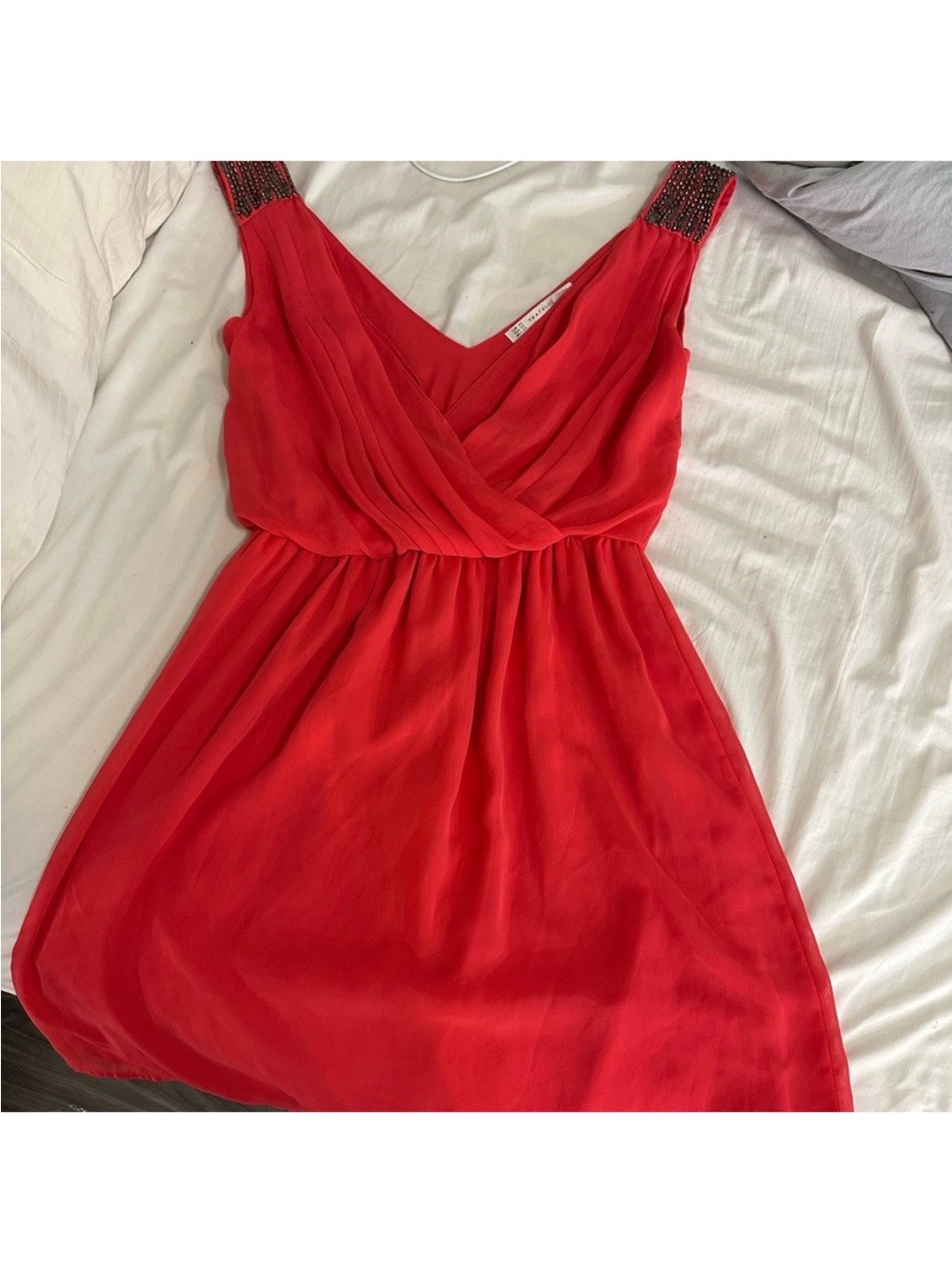 Zara Red Sleeveless V-Neck Mini Dress with Beaded Straps - Picture 2 of 4